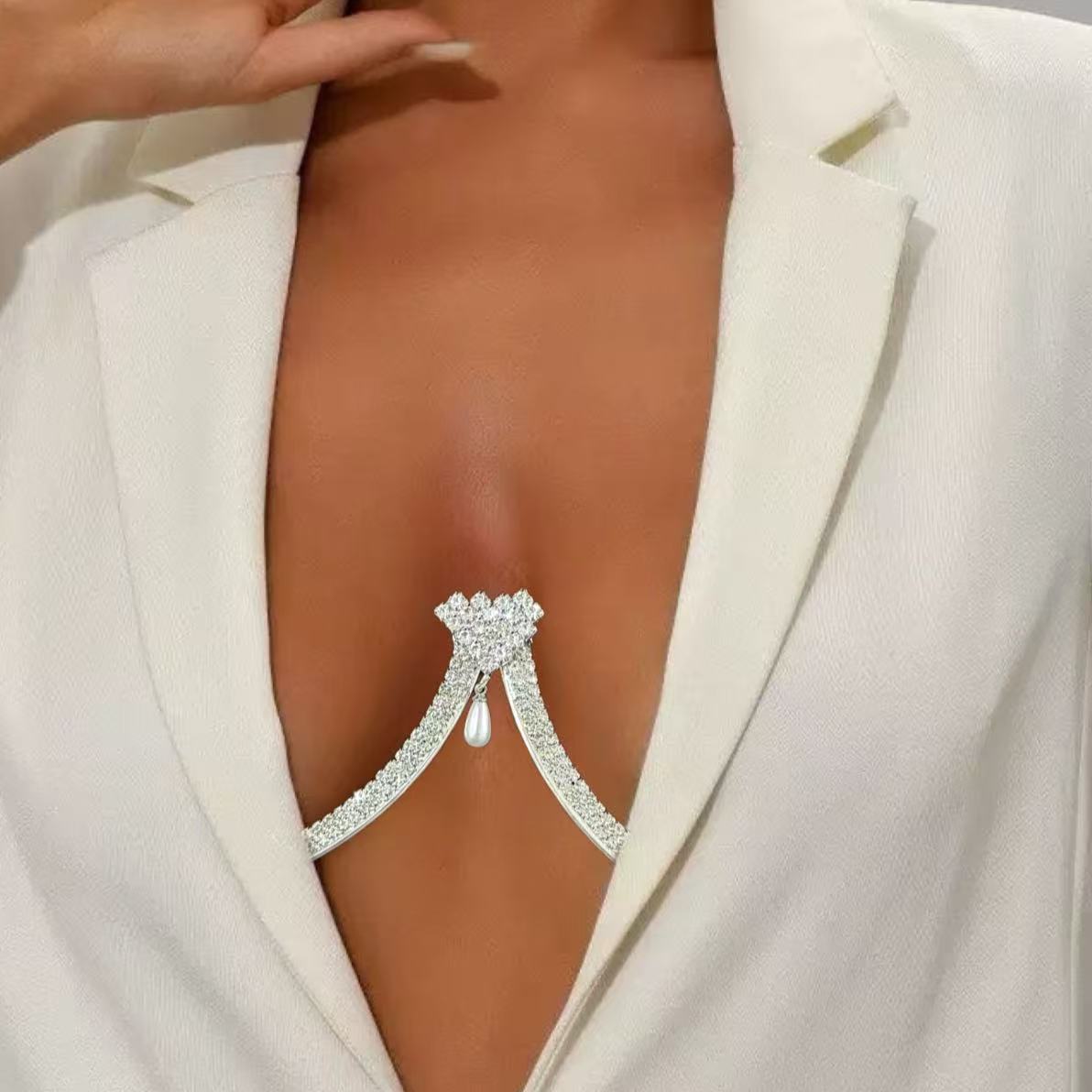 Kalung Bra Berbentuk Hati deng - Body Jewelry Necklace ulasan dan harga